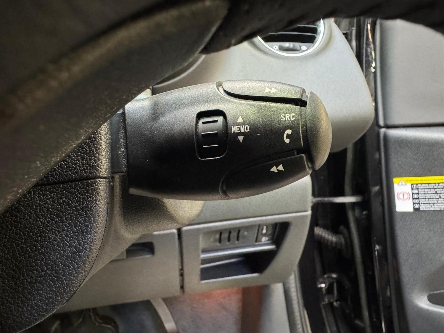 Used Peugeot 3008 2016 for sale - 76725750: Photo 37