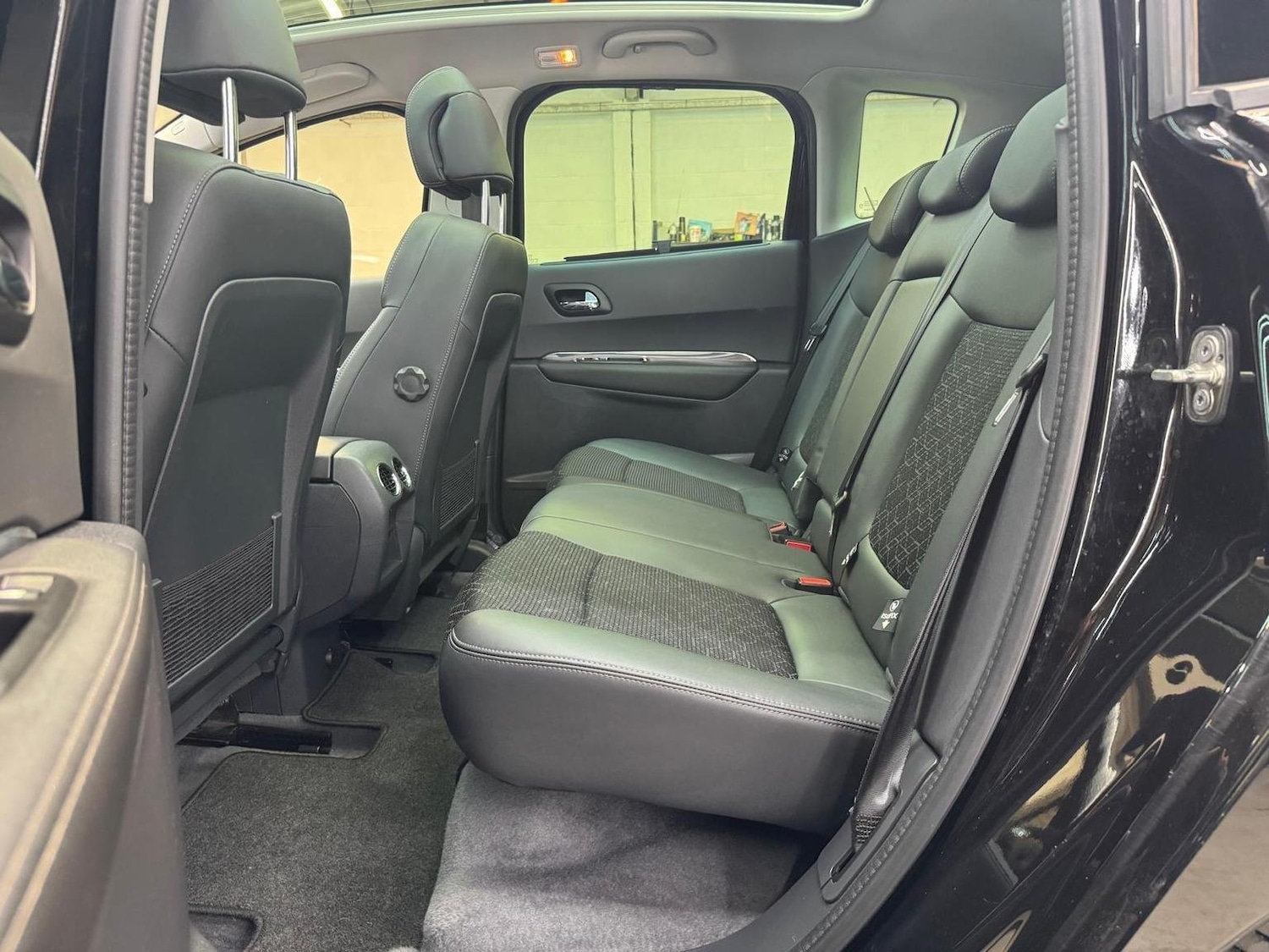 Used Peugeot 3008 2016 for sale - 76725750: Photo 51