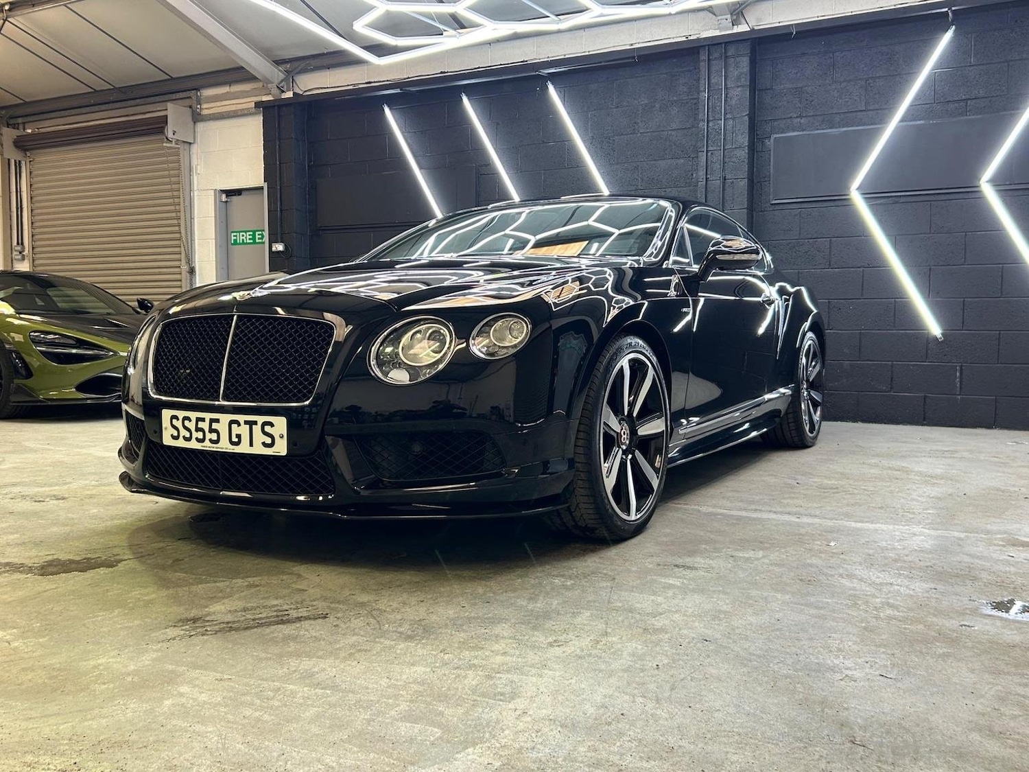 Used Bentley Continental 2014 for sale - 76725756: Photo 14