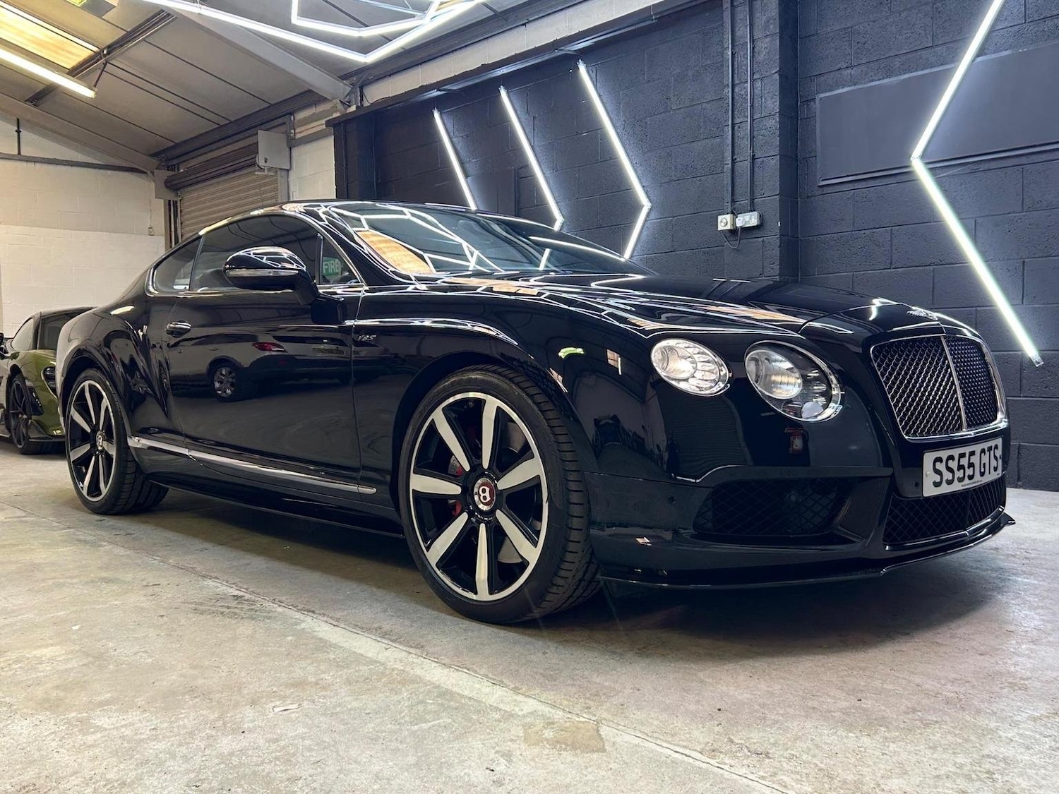 Used Bentley Continental 2014 for sale - 76725756: Photo 25