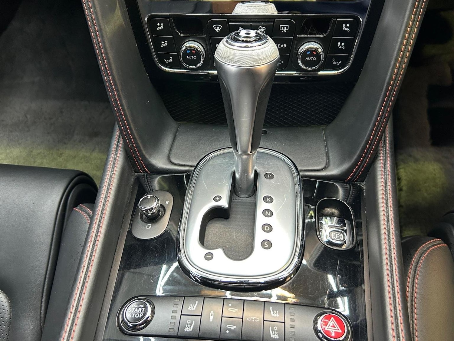 Used Bentley Continental 2014 for sale - 76725756: Photo 32