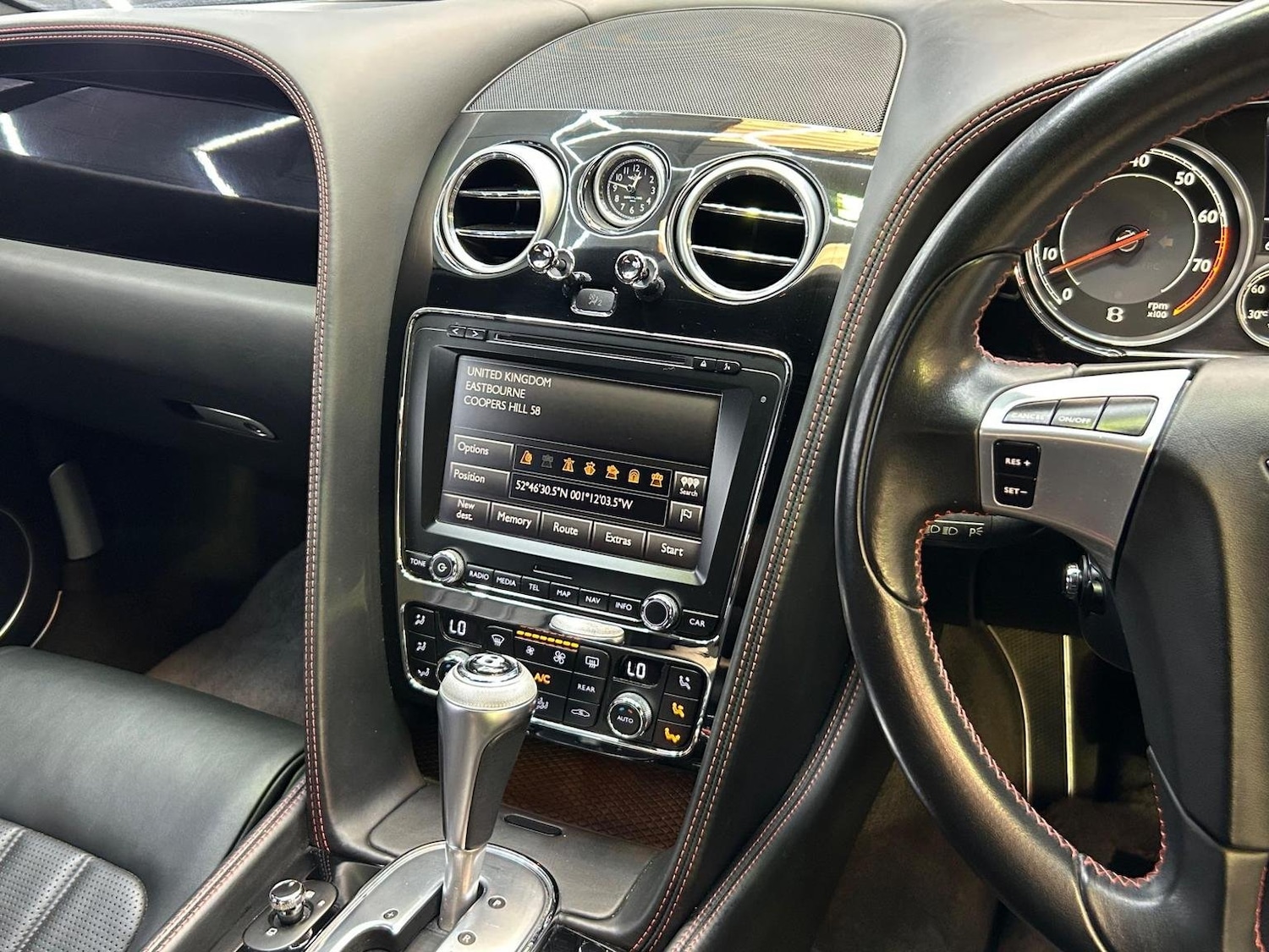 Used Bentley Continental 2014 for sale - 76725756: Photo 47