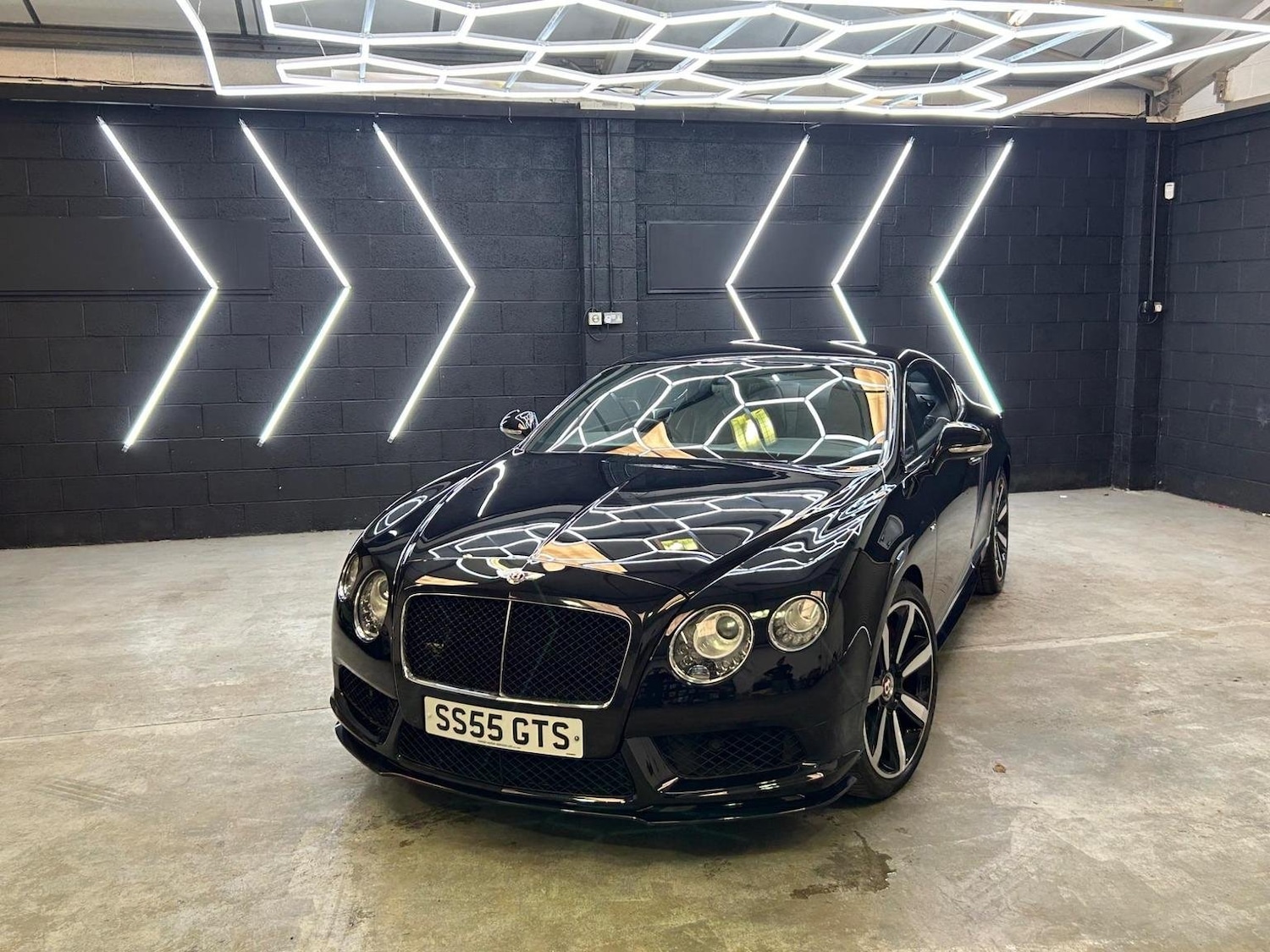Used Bentley Continental 2014 for sale - 76725756: Photo 9