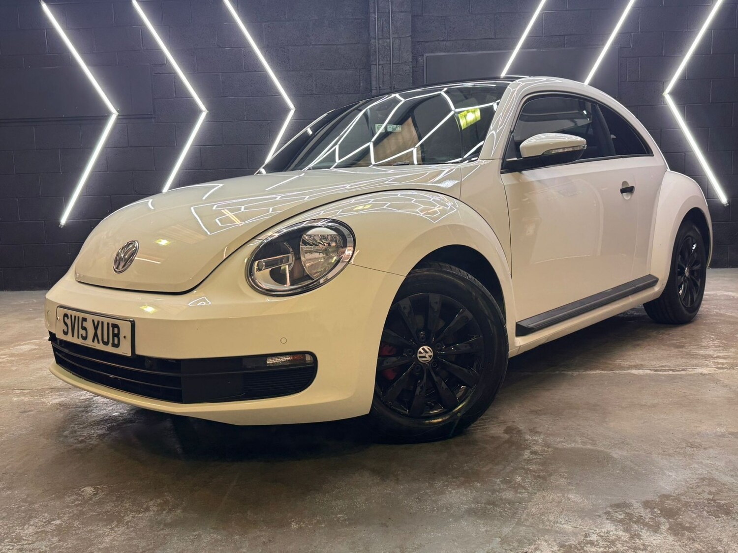 Used Volkswagen Beetle 2015 for sale - 77494795: Photo 13