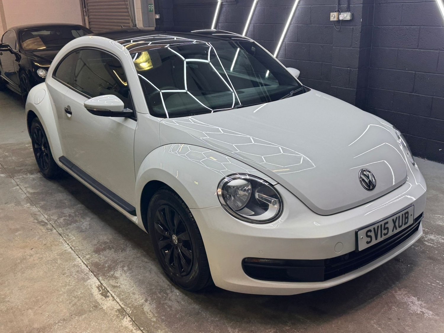 Used Volkswagen Beetle 2015 for sale - 77494795: Photo 31