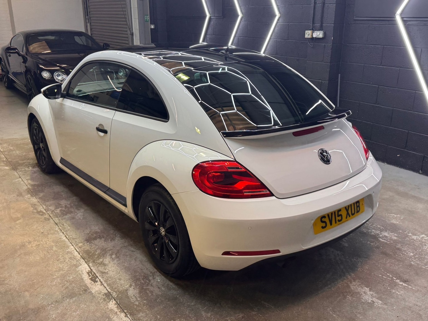 Used Volkswagen Beetle 2015 for sale - 77494795: Photo 7