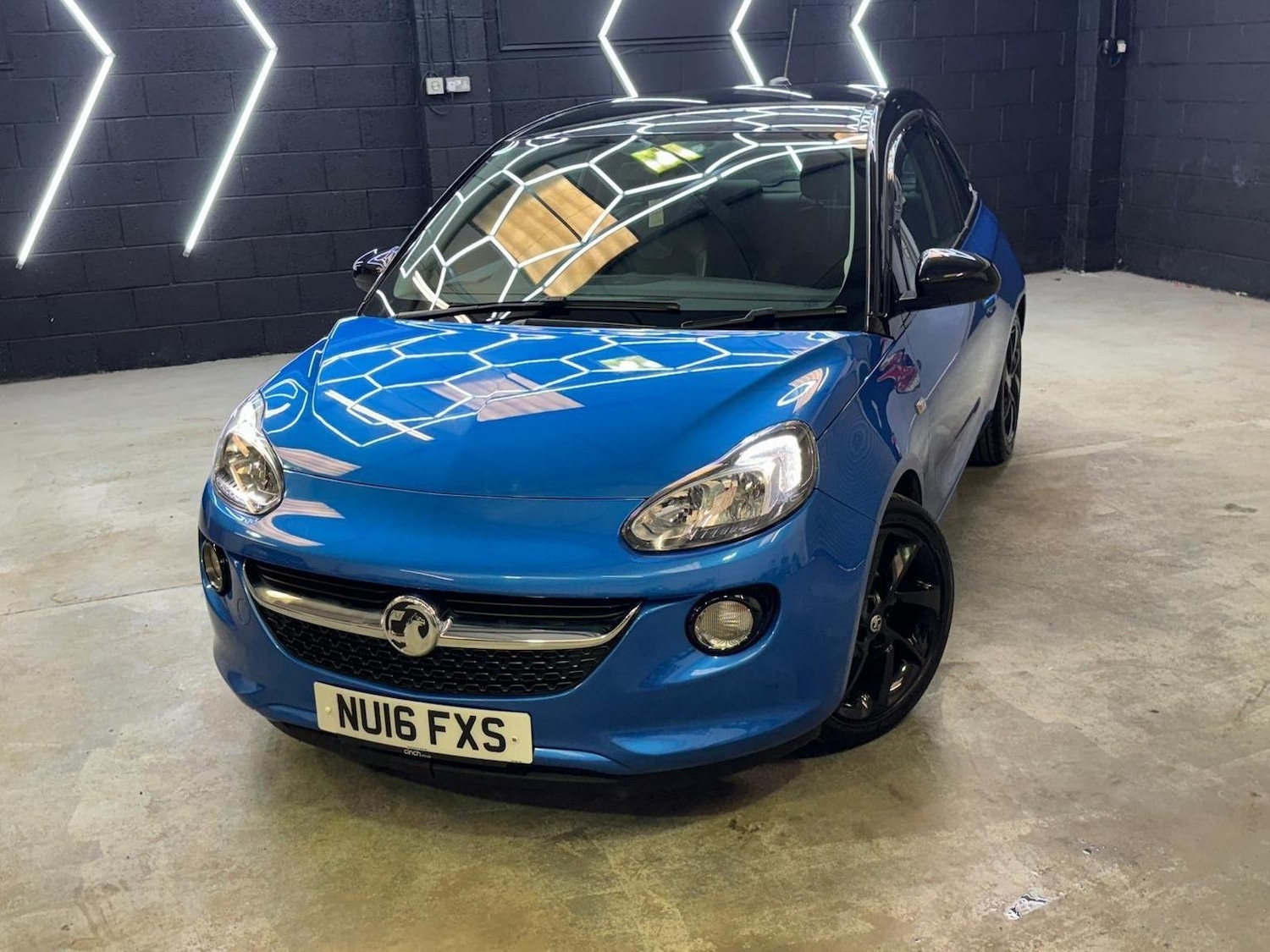 Used Vauxhall ADAM 2016 for sale - 76725735: Photo 11