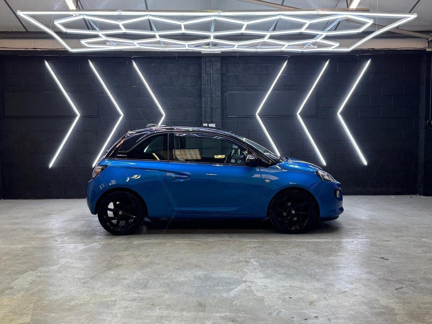 Used Vauxhall ADAM 2016 for sale - 76725735: Photo 26