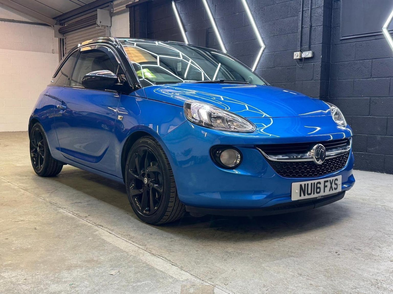 Used Vauxhall ADAM 2016 for sale - 76725735: Photo 28