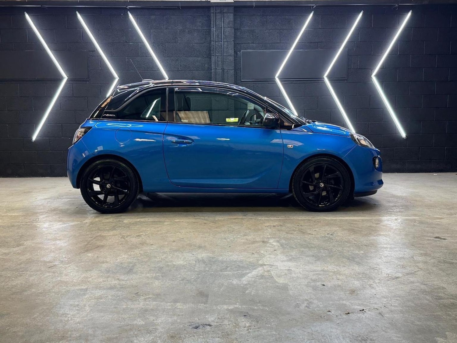 Used Vauxhall ADAM 2016 for sale - 76725735: Photo 30