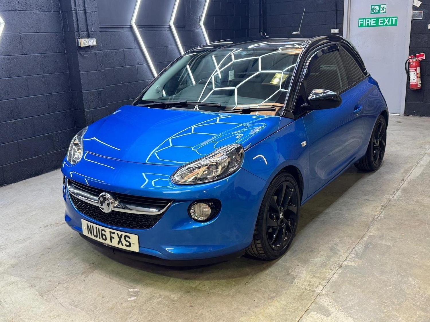 Used Vauxhall ADAM 2016 for sale - 76725735: Photo 5