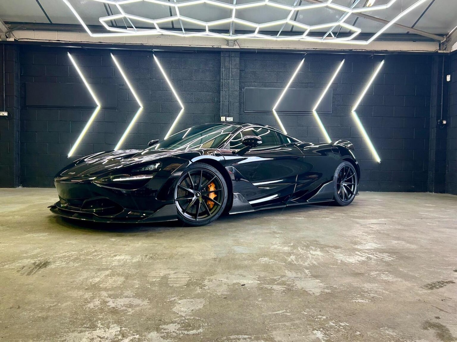 Used McLaren 720S 2019 for sale - 76725575: Photo 20
