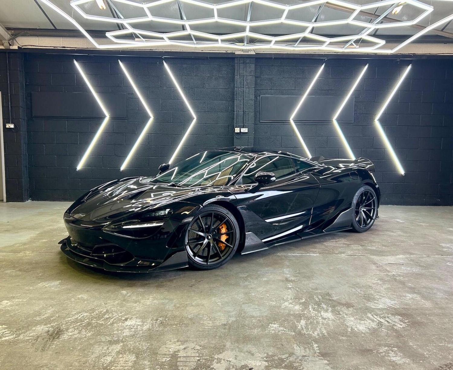 Used McLaren 720S 2019 for sale - 76725575: Photo 21