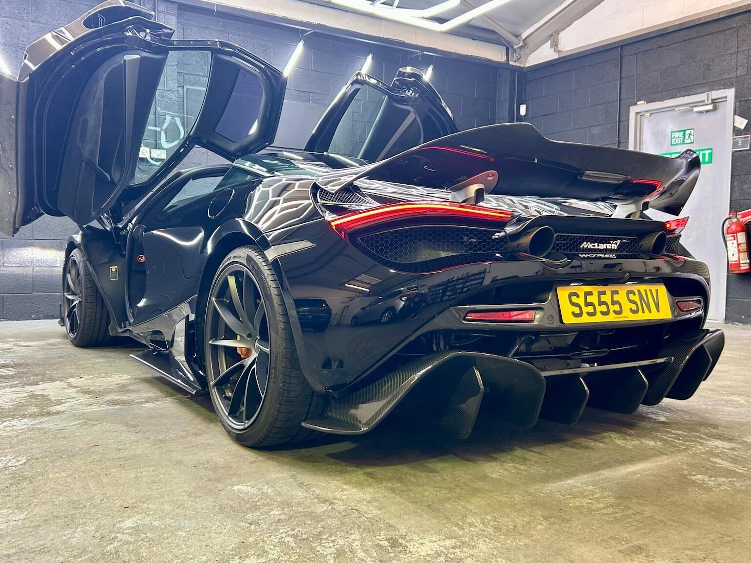 Used McLaren 720S 2019 for sale - 76725575: Photo 28
