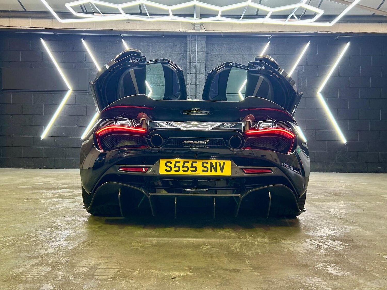 Used McLaren 720S 2019 for sale - 76725575: Photo 30