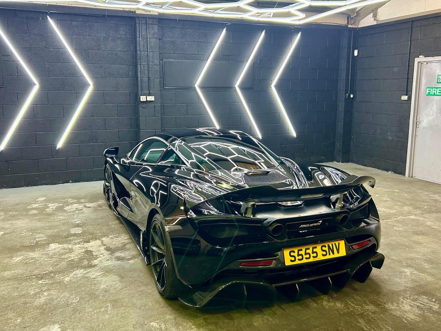 Used McLaren 720S 2019 for sale - 76725575: Photo 31