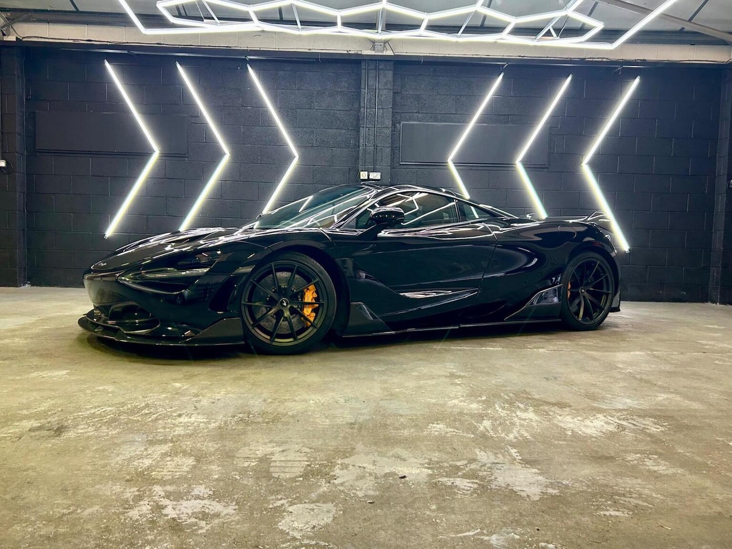 Used McLaren 720S 2019 for sale - 76725575: Photo 38