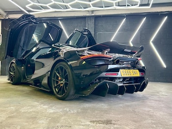 Used McLaren 720S 2019 for sale - 76725575: Photo