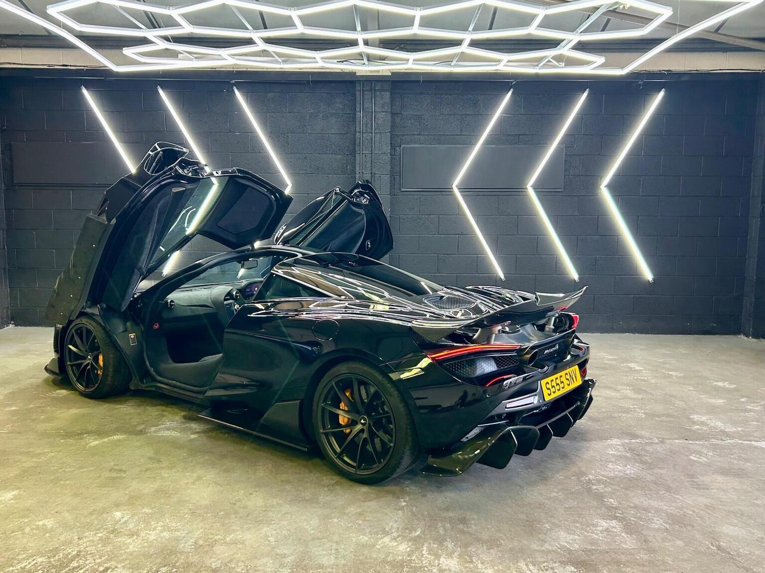 Used McLaren 720S 2019 for sale - 76725575: Photo 6