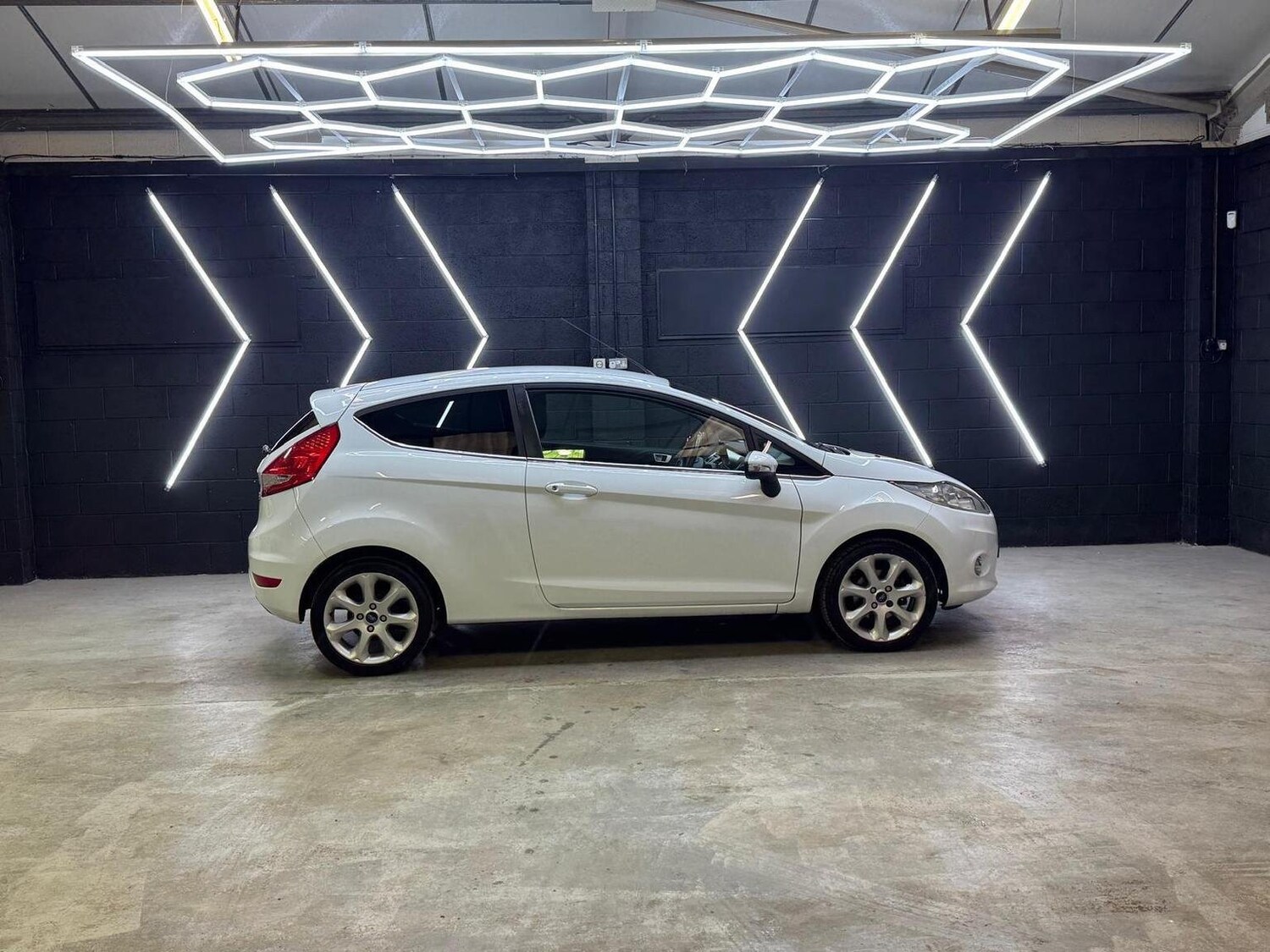 Used Ford Fiesta 2012 for sale - 76725734: Photo 24