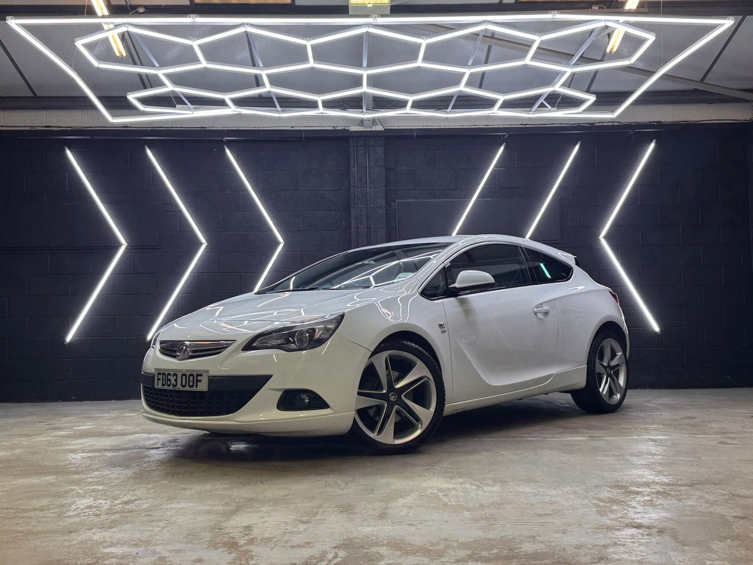 Used Vauxhall Astra GTC 2014 for sale - 77609877: Photo 12
