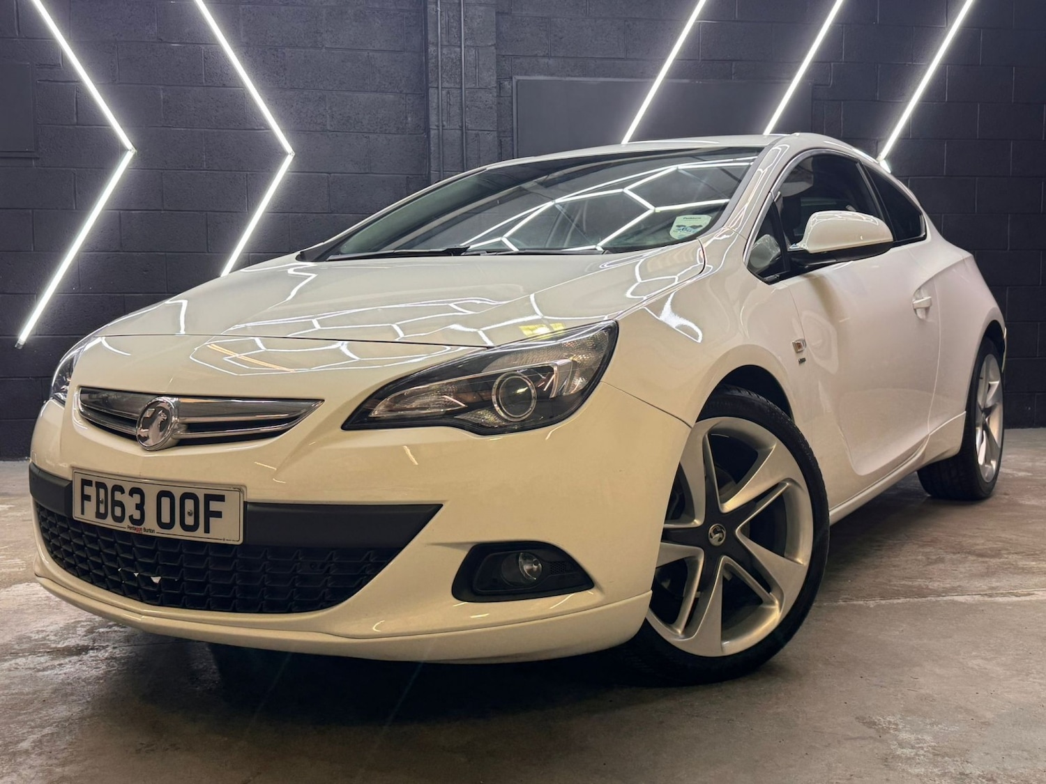 Used Vauxhall Astra GTC 2014 for sale - 77609877: Photo 18