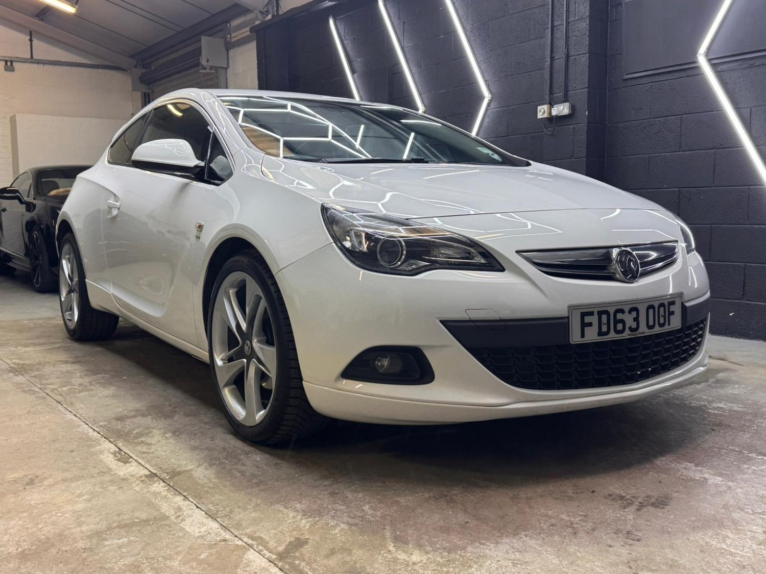 Used Vauxhall Astra GTC 2014 for sale - 77609877: Photo 30
