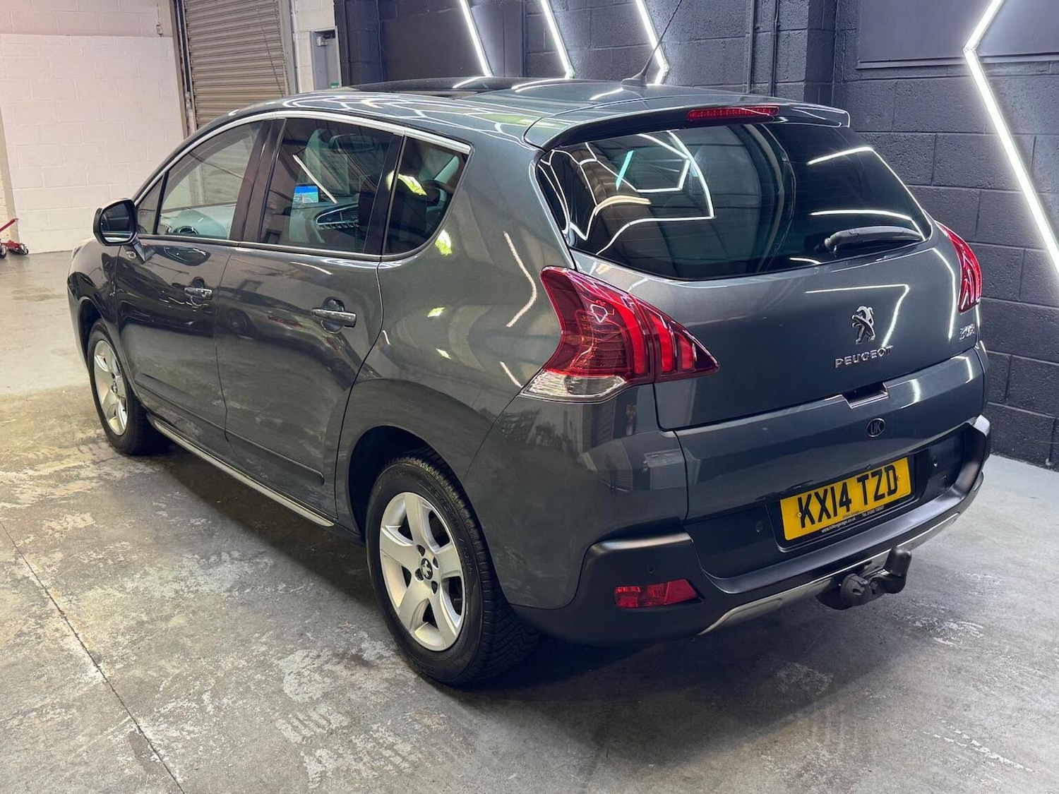 Used Peugeot 3008 2014 for sale - 76769779: Photo 10