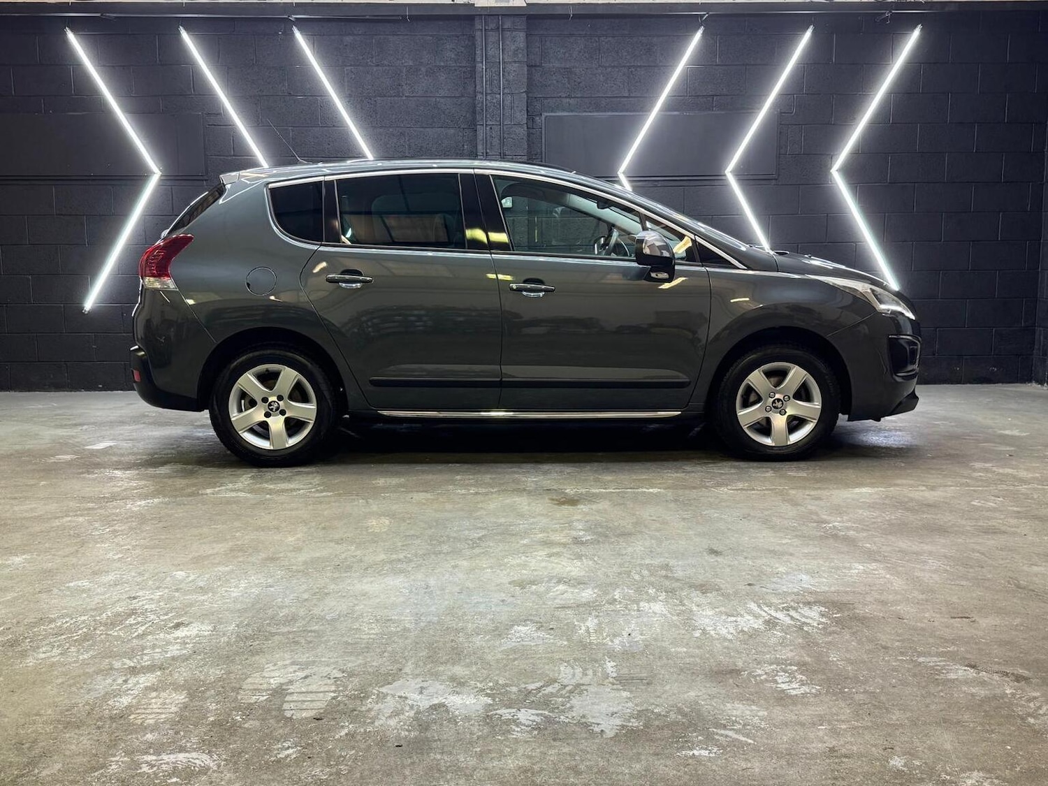 Used Peugeot 3008 2014 for sale - 76769779: Photo 25