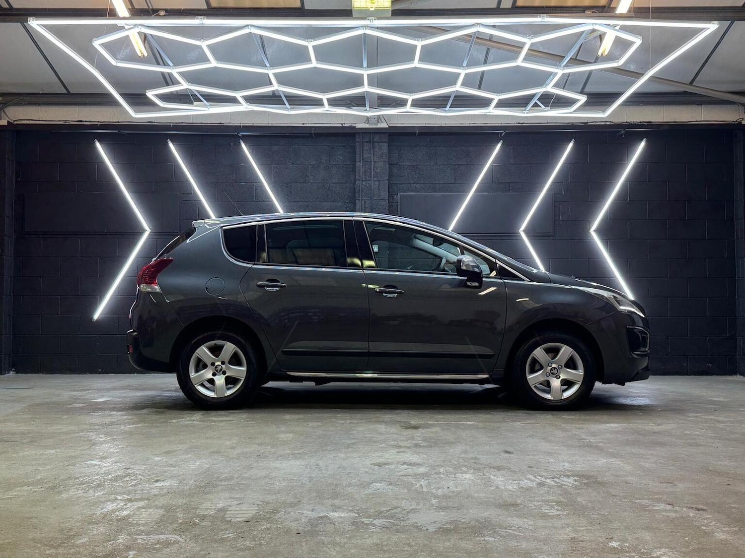 Used Peugeot 3008 2014 for sale - 76769779: Photo 26