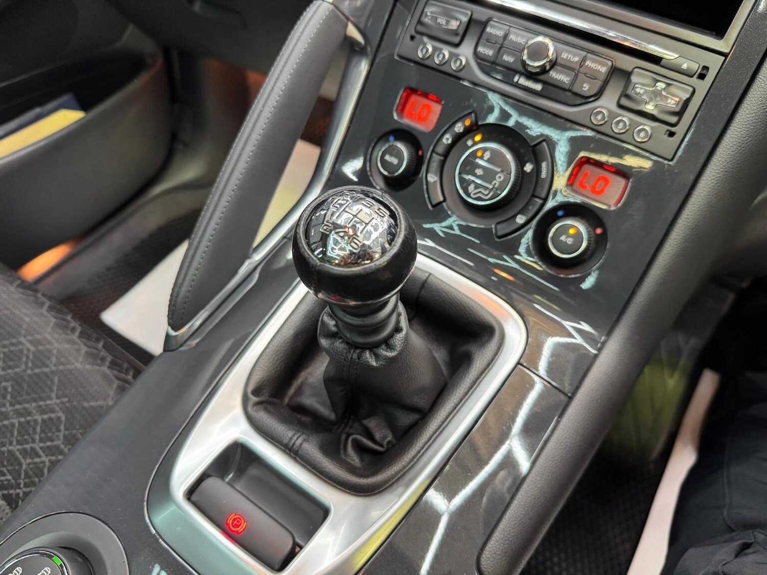 Used Peugeot 3008 2014 for sale - 76769779: Photo 42