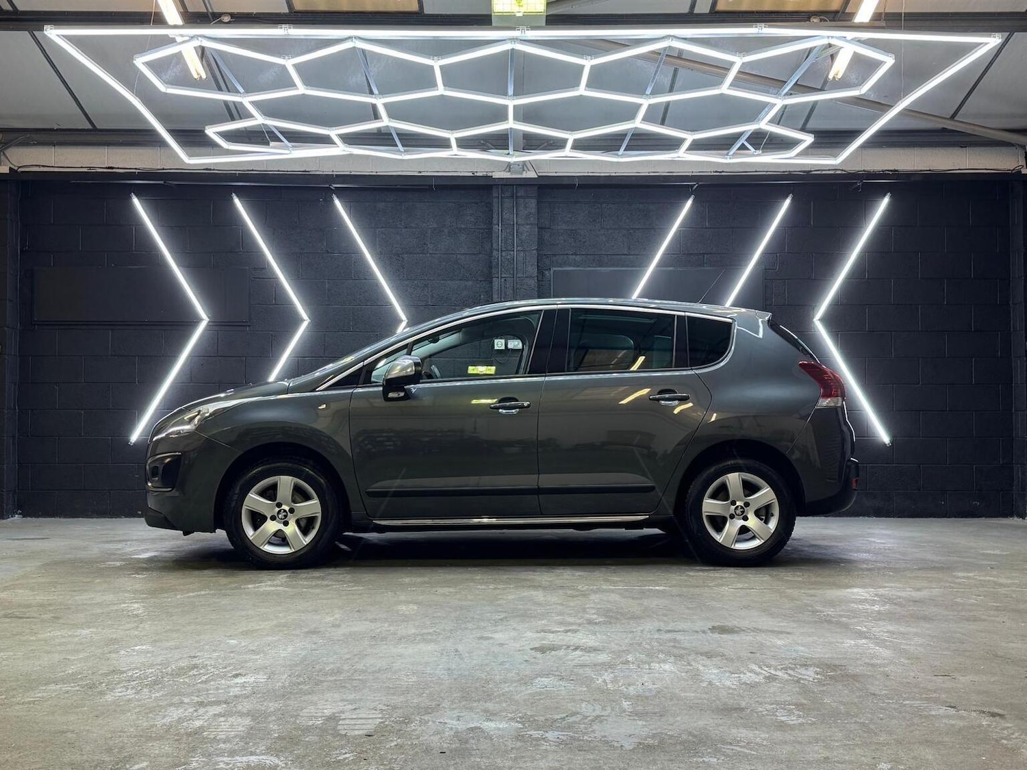 Used Peugeot 3008 2014 for sale - 76769779: Photo 7