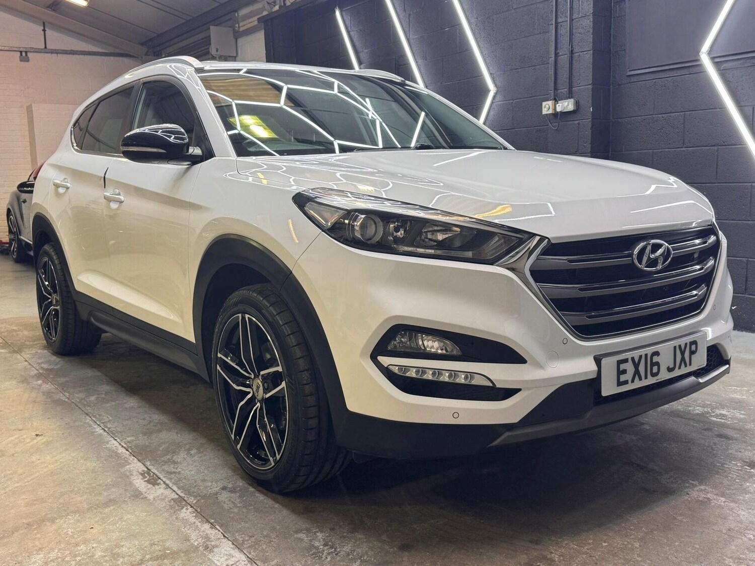 Used Hyundai TUCSON 2016 for sale - 77370638: Photo 31