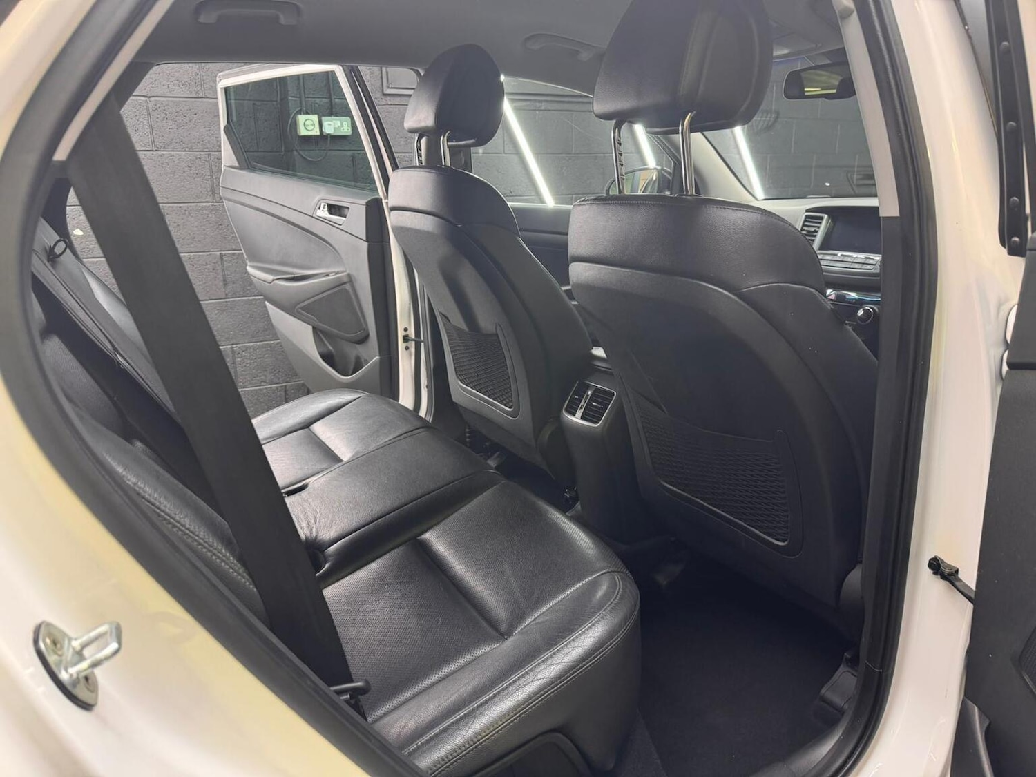 Used Hyundai TUCSON 2016 for sale - 77370638: Photo 50