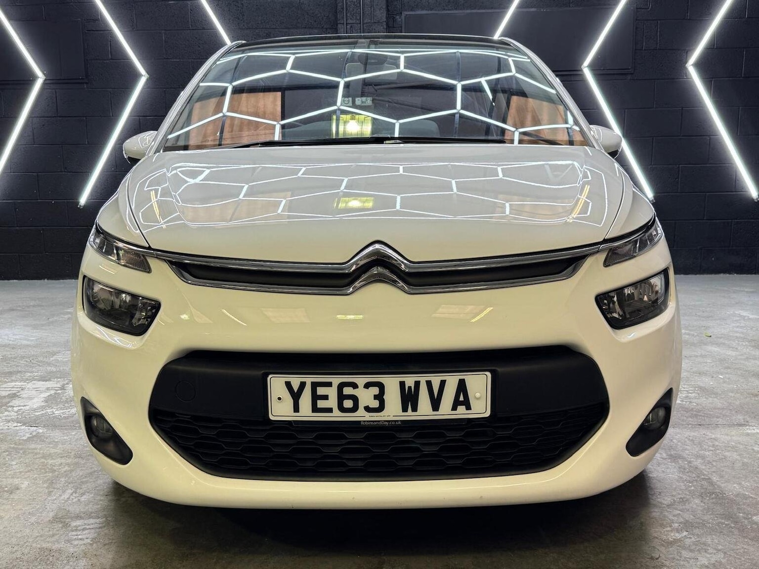 Used Citroen C4 Picasso 2013 for sale - 76793390: Photo 18