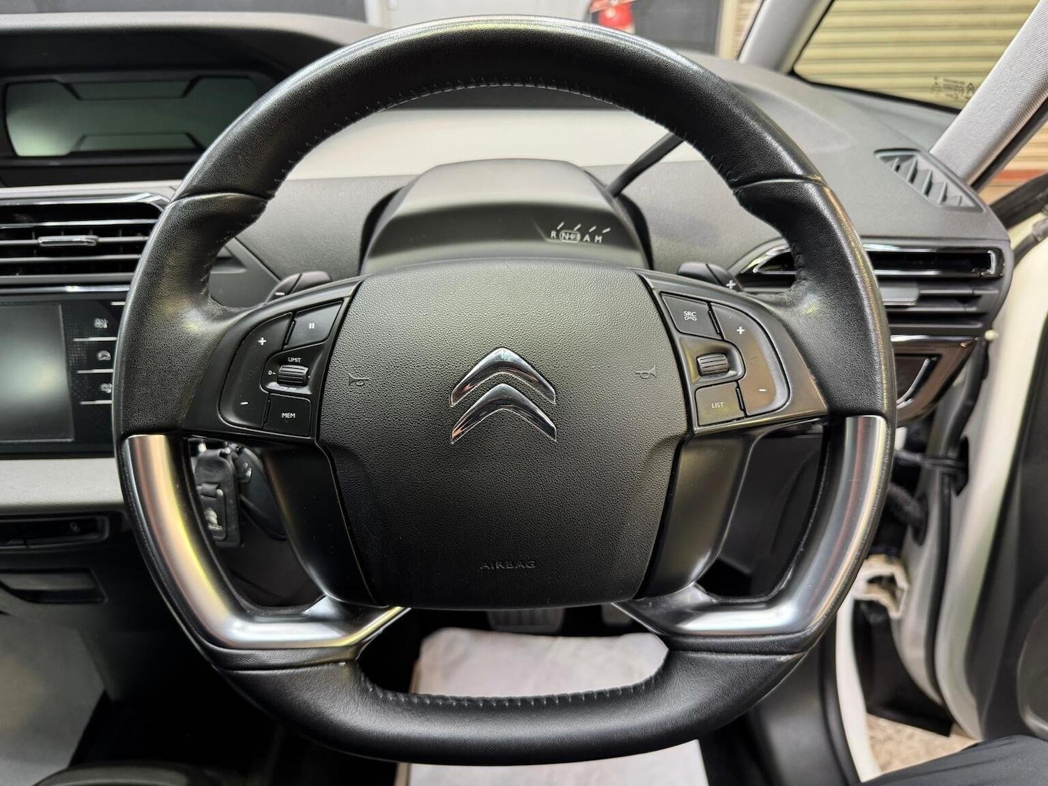 Used Citroen C4 Picasso 2013 for sale - 76793390: Photo 34