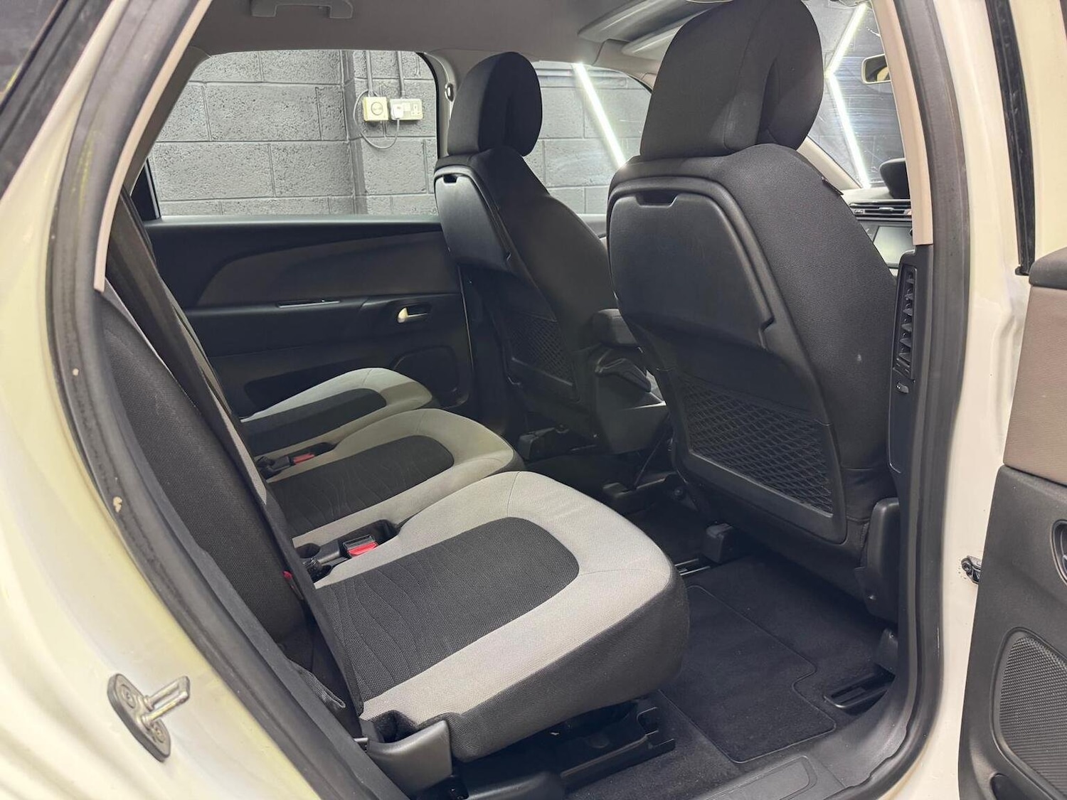 Used Citroen C4 Picasso 2013 for sale - 76793390: Photo 45