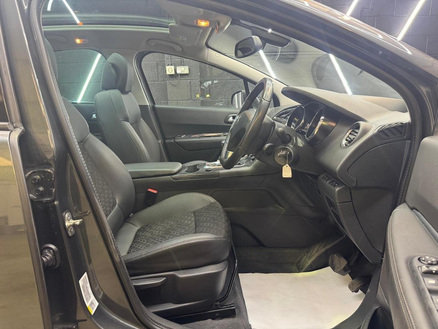 Used Peugeot 3008 2015 for sale - 76725744: Photo 31