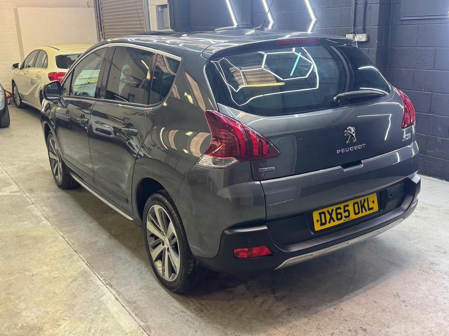 Used Peugeot 3008 2015 for sale - 76725744: Photo 9