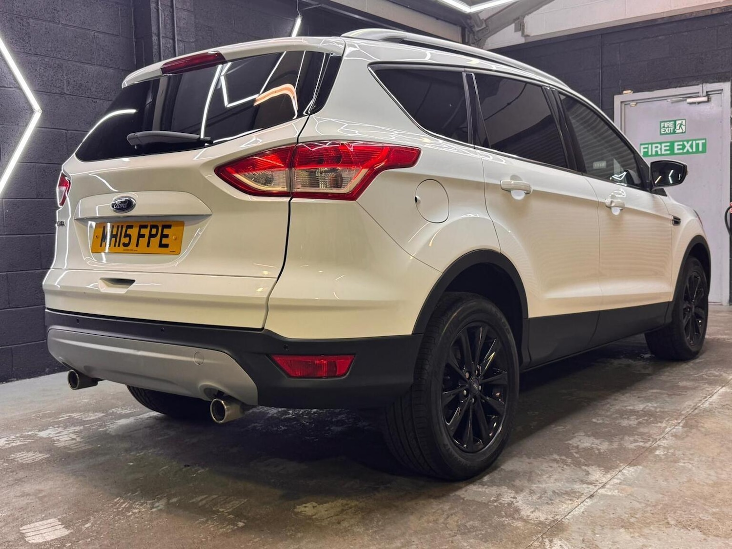 Used Ford Kuga 2015 for sale - 76725762: Photo 25