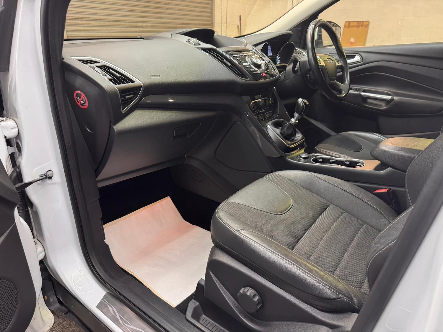 Used Ford Kuga 2015 for sale - 76725762: Photo 43