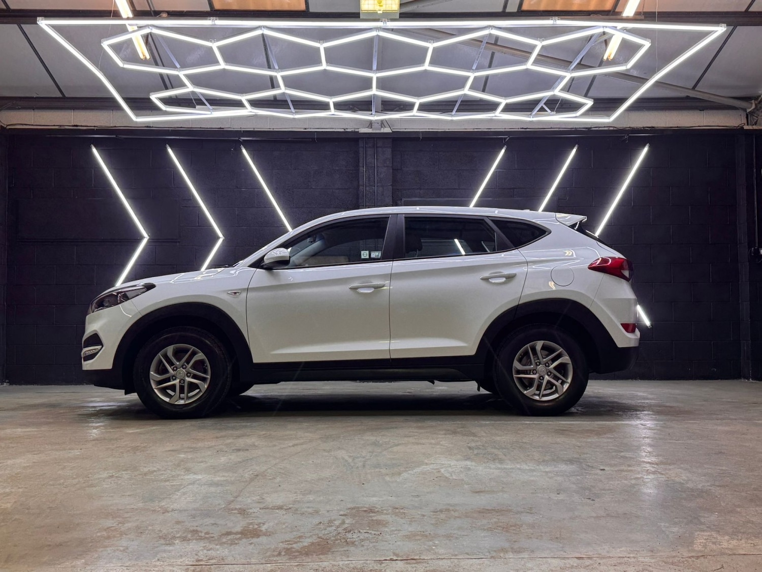 Used Hyundai TUCSON 2016 for sale - 78190669: Photo 6