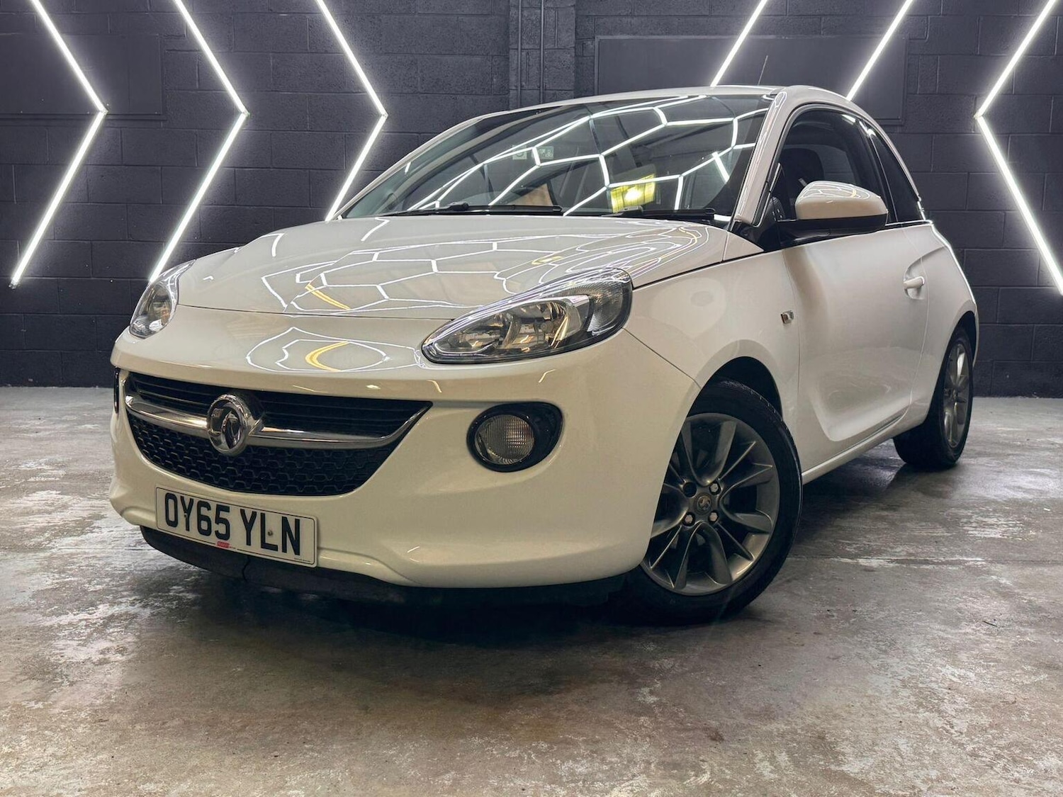 Used Vauxhall ADAM 2015 for sale - 76951082: Photo 11