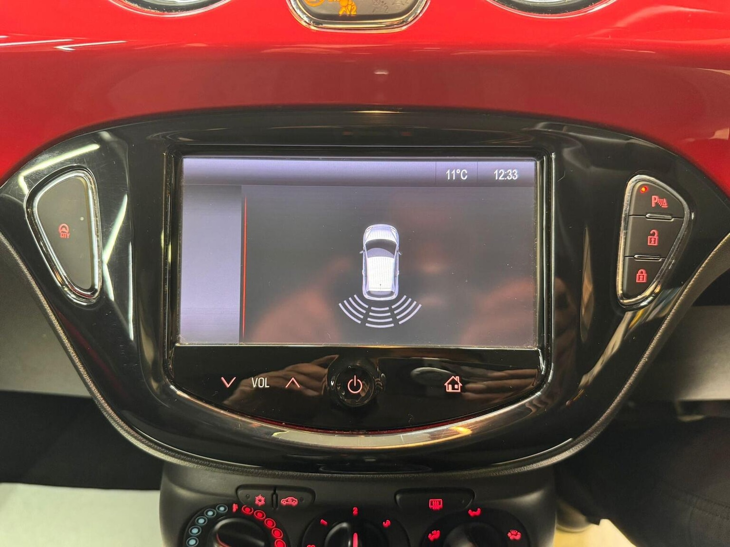 Used Vauxhall ADAM 2015 for sale - 76951082: Photo 40