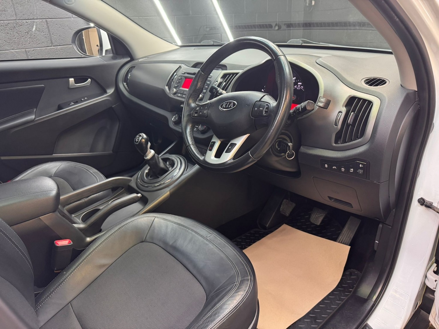 Used Kia Sportage 2011 for sale - 77891692: Photo 37