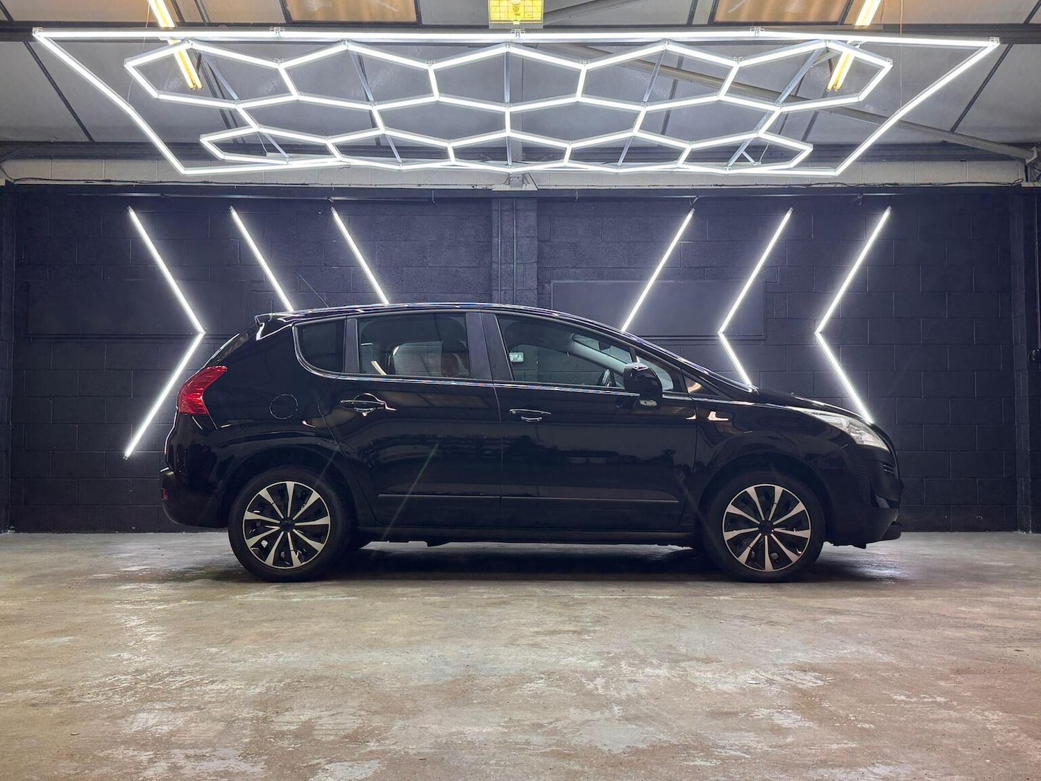 Used Peugeot 3008 2011 for sale - 76877542: Photo 23