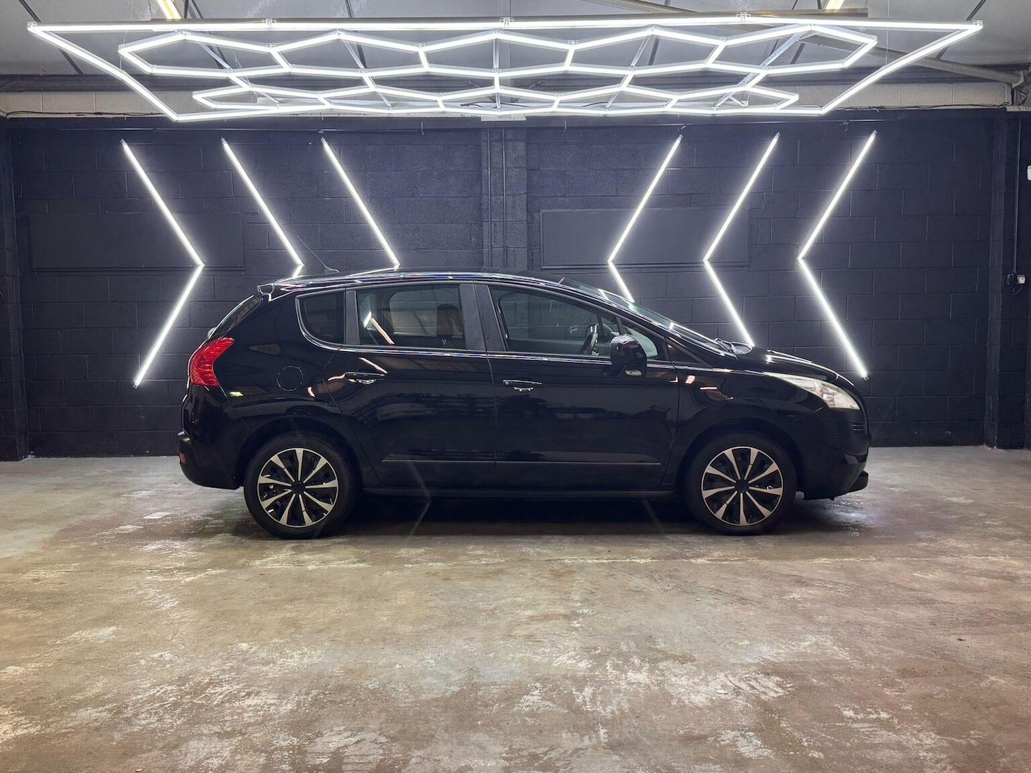 Used Peugeot 3008 2011 for sale - 76877542: Photo 24