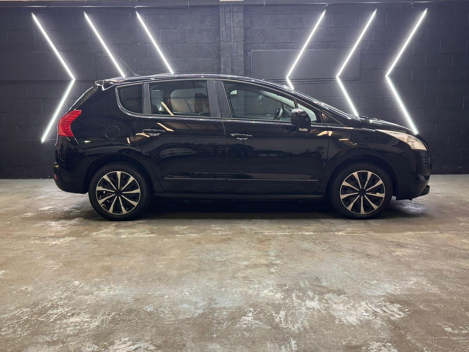 Used Peugeot 3008 2011 for sale - 76877542: Photo 28