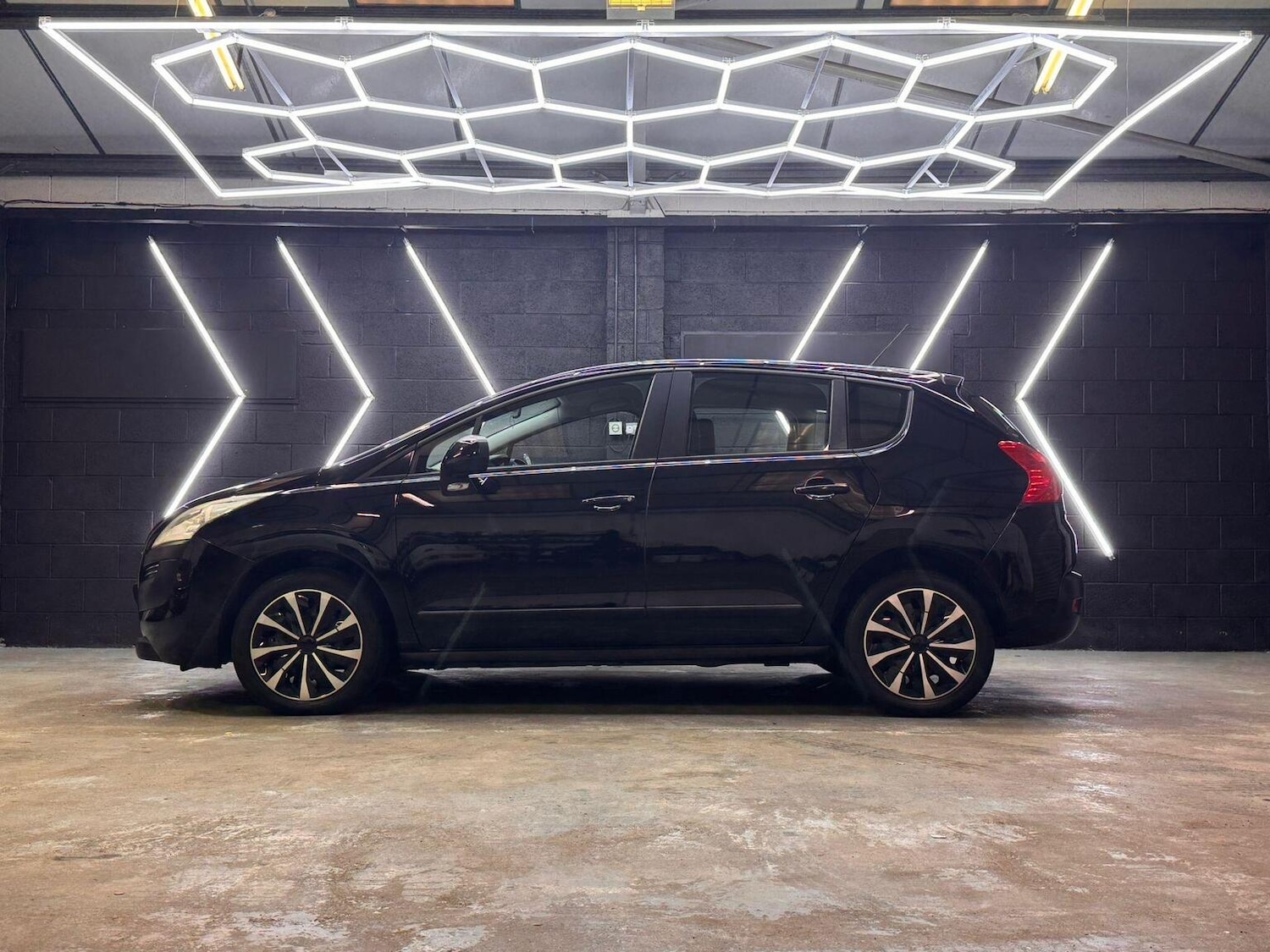 Used Peugeot 3008 2011 for sale - 76877542: Photo 3