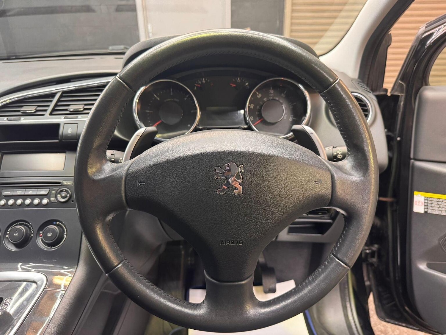 Used Peugeot 3008 2011 for sale - 76877542: Photo 35